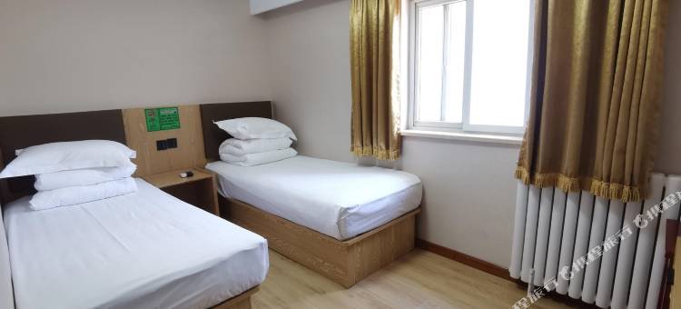 华威酒店(总部基地云岗路店)图片