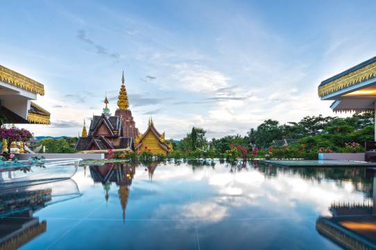 西双版纳景洪吉维尼哈姆酒店(告庄西双景星光夜市店)