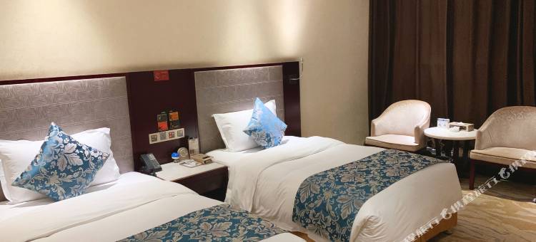 贵州山水大酒店(黔灵山公园北京路地铁站店)图片