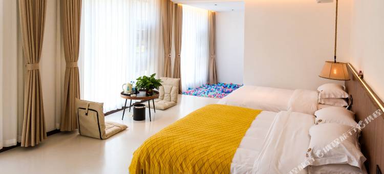 伴月·Vacation藏绘·慕山愈林·旷野观景·艺术设计师酒店图片