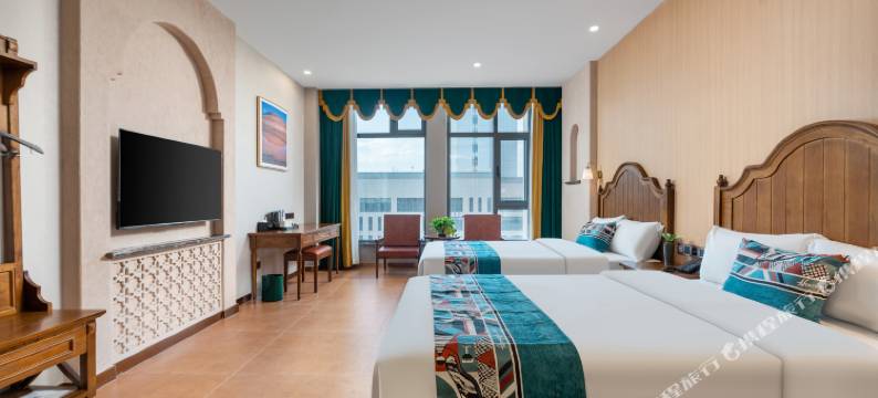 交河华域酒店(吐鲁番大巴扎店)图片