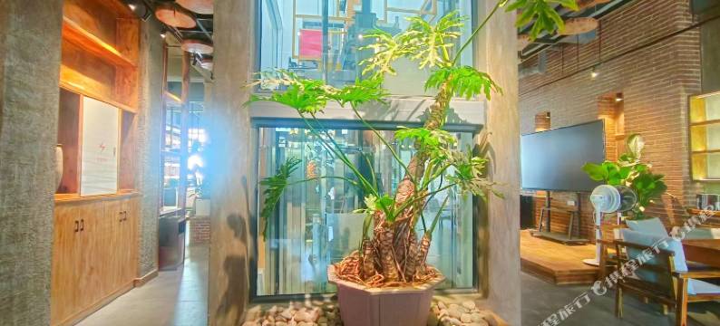 金碧酒店(曲靖大龙潭店)图片