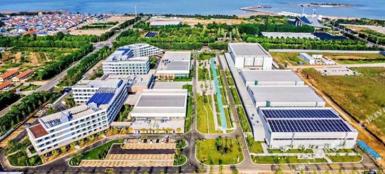 日照国恒蓝鲸酒店图片