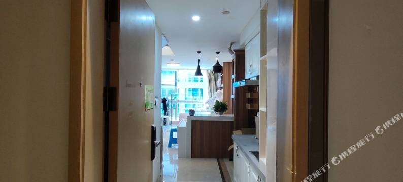 青山春风里民宿(富雅国际生活广场店)图片