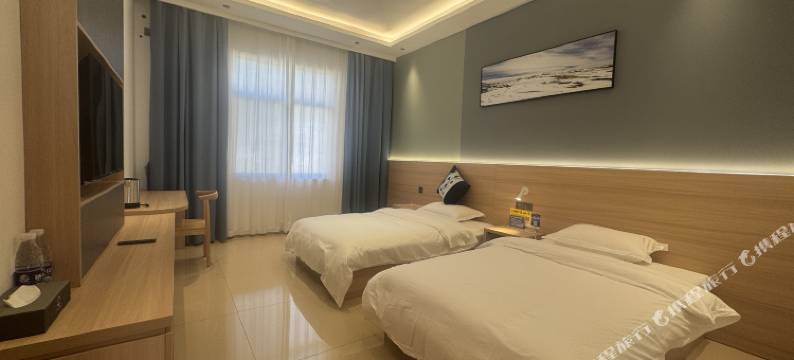 住一往酒店(禄劝转龙镇店)图片