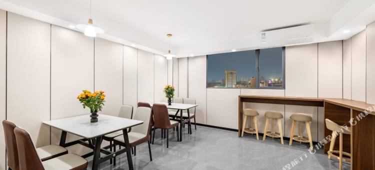 铂悦酒店(余干县汽车站东街店)图片