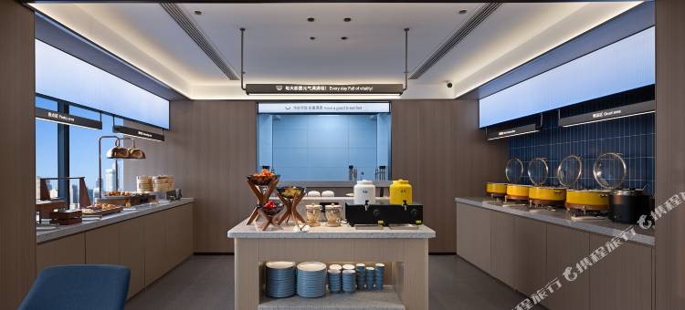 欢漫酒店(长沙爱尔眼科铁道学院地铁站店)图片