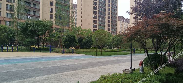 镇雄凤雲民宿(红星国际店)图片