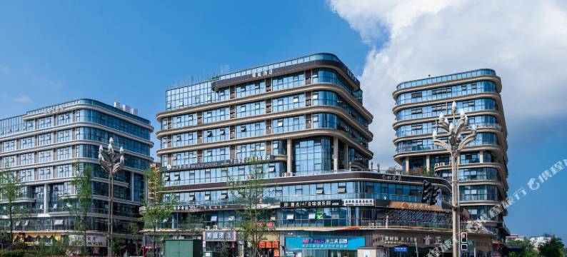 云孚里隐宿·私汤商旅民宿(眉山仁寿天府大道店)图片