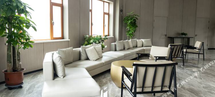 朗丽兹康养酒店(敦化六鼎山文化旅游区店)图片