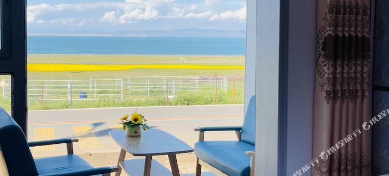 日出湖景民宿图片