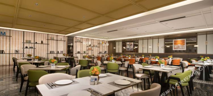 黄山风景区南大门换乘中心希尔顿欢朋酒店图片