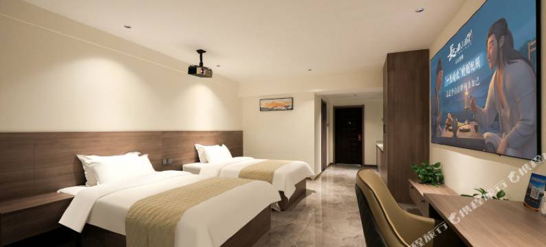 云端·澜居高空河景丨HighAltitude民宿(延吉延边大学网红墙店)图片