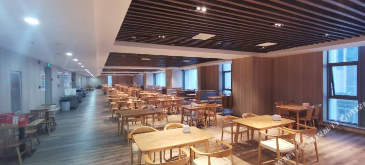 字里行间艺术酒店(寿光国际会展中心店)图片