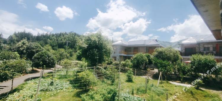 井冈山山地人家风情小院图片