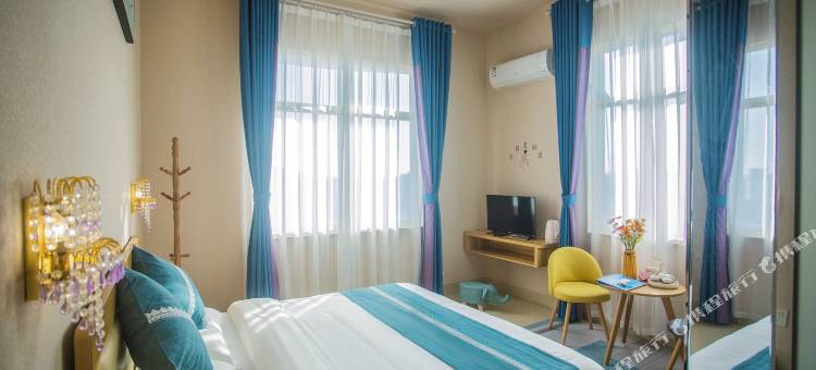 湄洲岛山居小舍图片