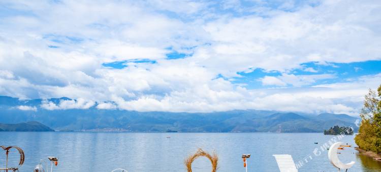 泸沽湖美庐·湖畔天空之镜度假酒店图片