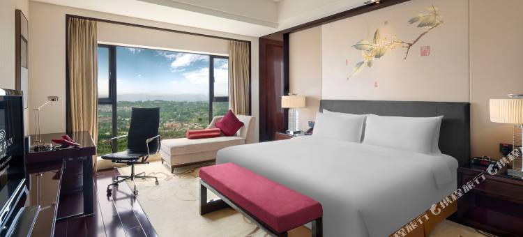 成都保利公园皇冠假日酒店(熊猫基地店)图片