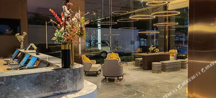 如家精选酒店(上海新国际博览中心世博园区高科西路地铁站店)图片
