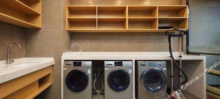 山澜酒店(岳西山货大市场店)图片