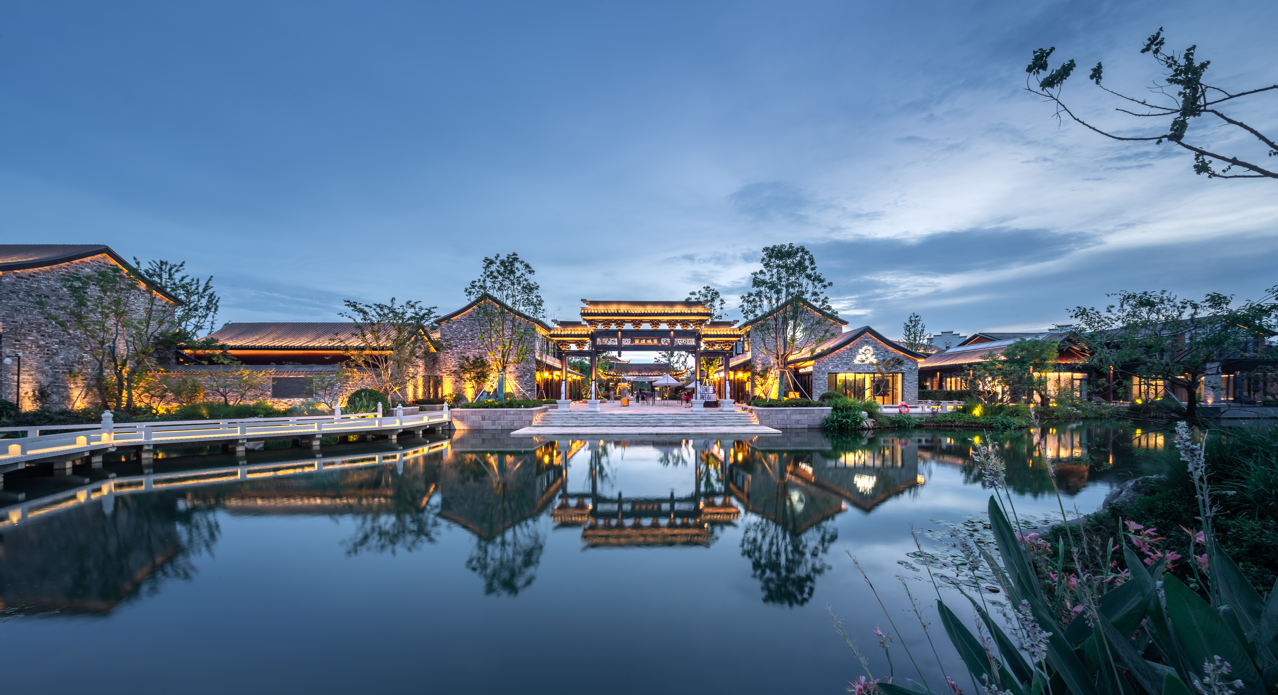 Grand New Century Resort Gaochun Nanjing Over view