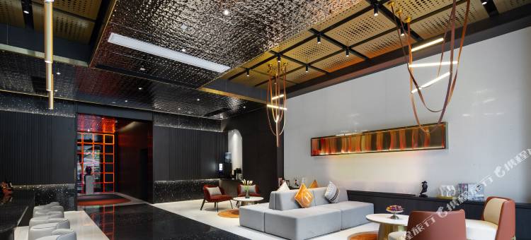 朵兰达V酒店(五一广场贺龙体育馆店)图片