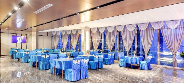 白玉兰酒店(重庆解放碑步行街洪崖洞店)图片