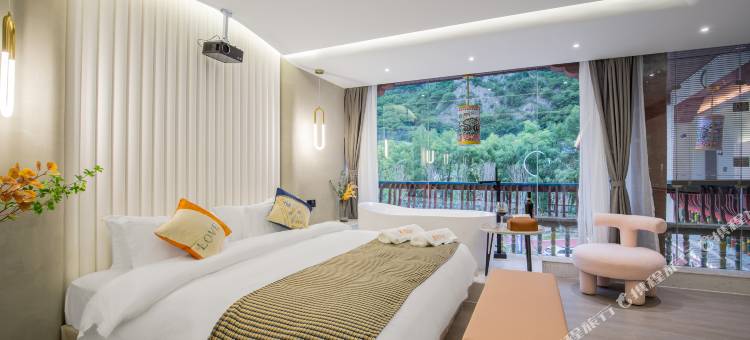 私享旅行酒店(九寨沟景区店)图片