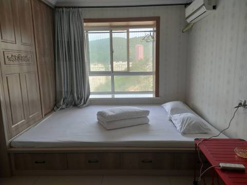 延安馨愉千辰民宿(延安火车站店)