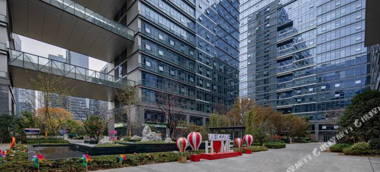 君奥旅居公寓(杭州未来科技城创景路地铁站店)图片