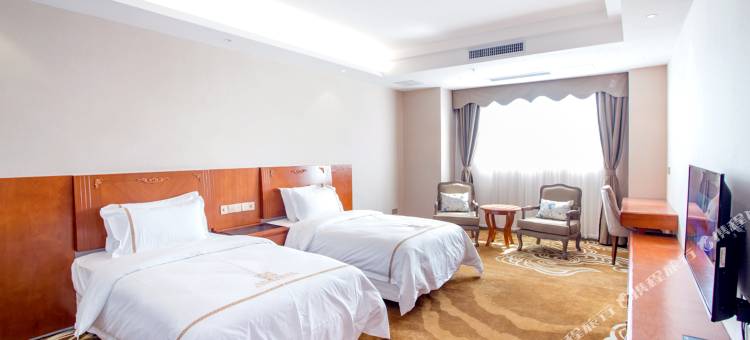 艺龙瑞云酒店(梅州丰顺佳百惠店)图片