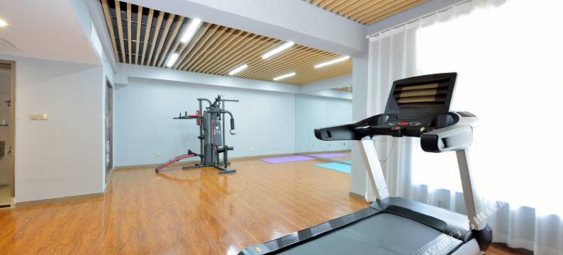 嘉隆国际酒店(宝鸡火车站店)图片