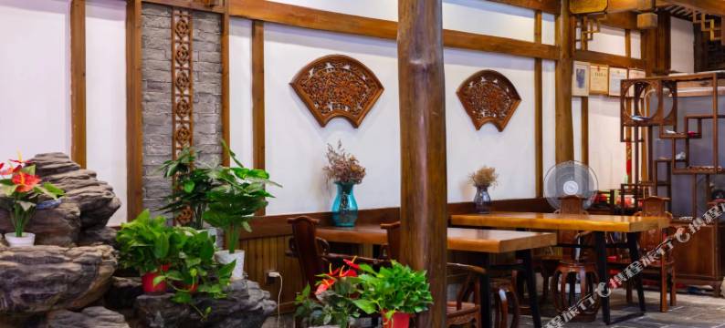 张家界武陵居客栈(武陵源景区店)图片