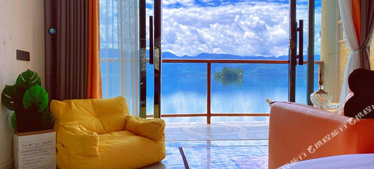泸沽湖山水见·湖景酒店(达祖码头店)图片