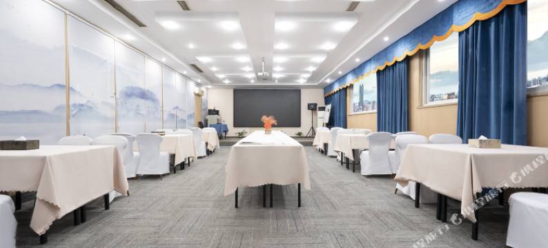 简悦逸致酒店(成都红牌楼地铁站店)图片