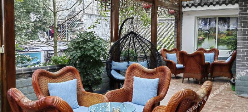 崇州街子古镇山村味饭庄图片