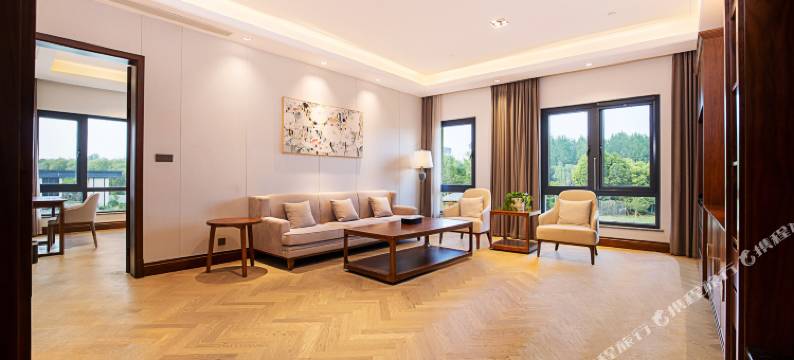 鲁山水云间酒店图片