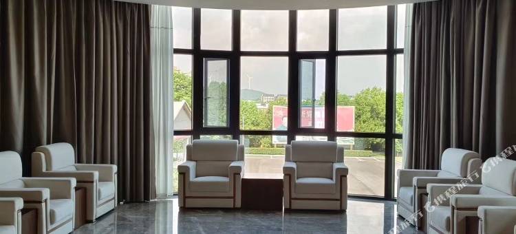 中庐宾馆(庐山白鹿大道店)图片