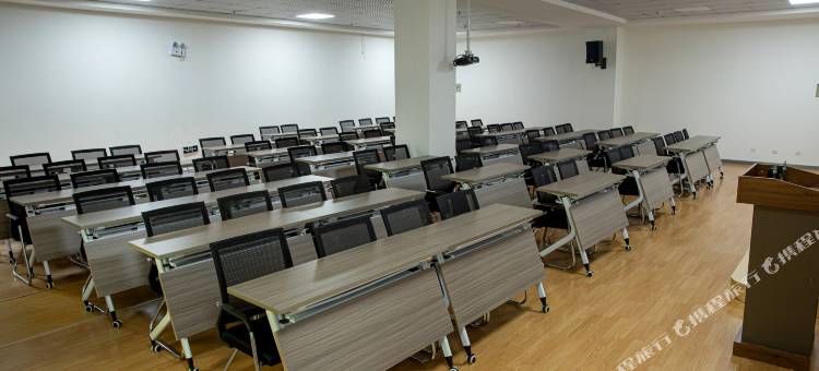 如家华驿精选酒店(烟台大学博览中心店)图片