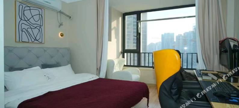 疾风电竞公寓(合肥瑶海万达广场店)图片