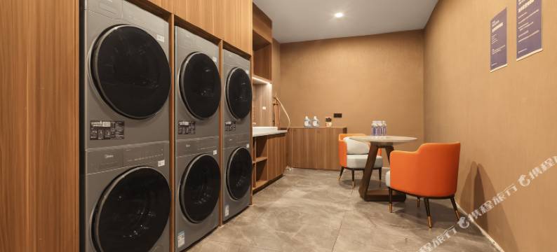 菲伦酒店(养马岛海参城·新城大街店)图片