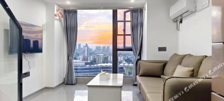 南昌华悦·View·轻奢设计师美宿(鱼尾洲地铁站力高雍湖国际店)图片