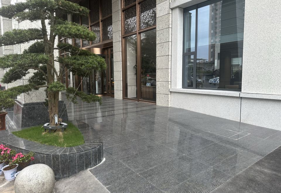 Yunxi Hotel Hotel Overview