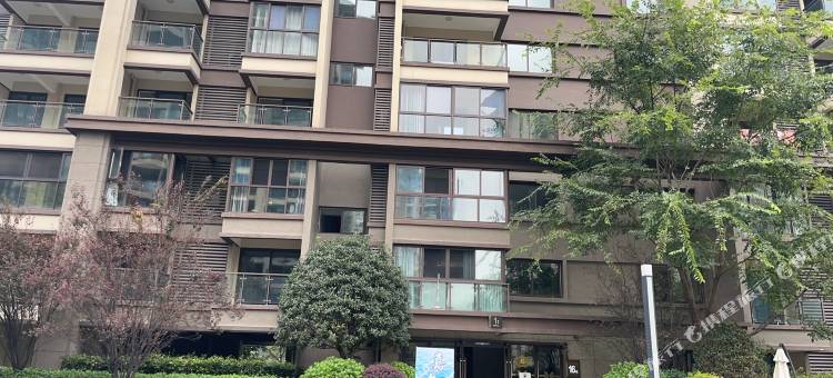 嘉文民宿(峨眉山高铁站店)图片