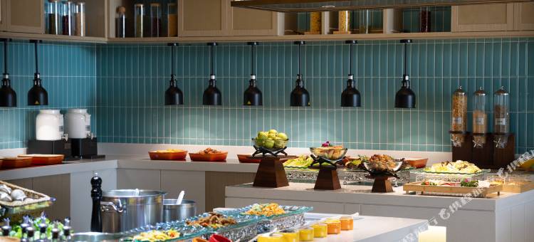 昆明西山希尔顿惠庭酒店图片