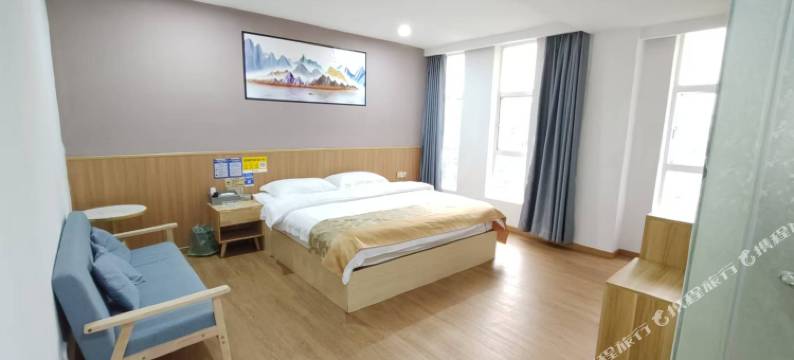 佛山八方欢度酒店(五沙工业区店)图片