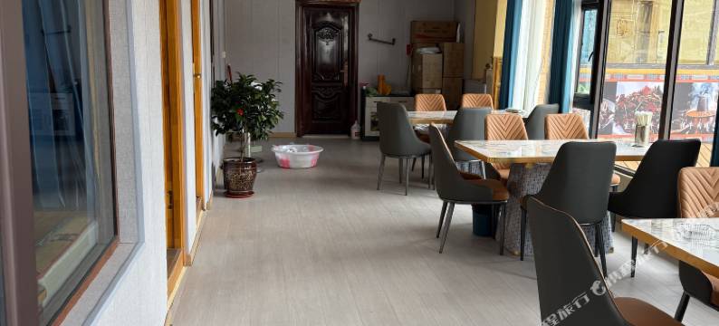 迭部扎尕那诺尔宗民宿(达日观景台店)图片