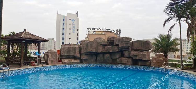 星耀电竞酒店(东莞常平大道店)图片