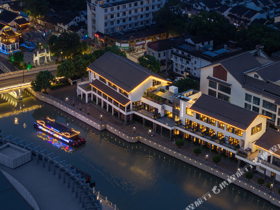 夜泊君亭酒店(苏州山塘街店)