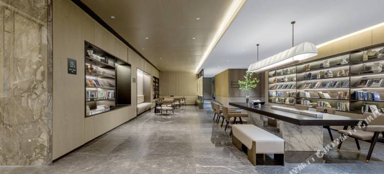 石河子步行街西环路亚朵酒店图片